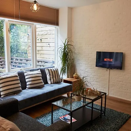 Cityterrace & Lovely Rijnkade 4*